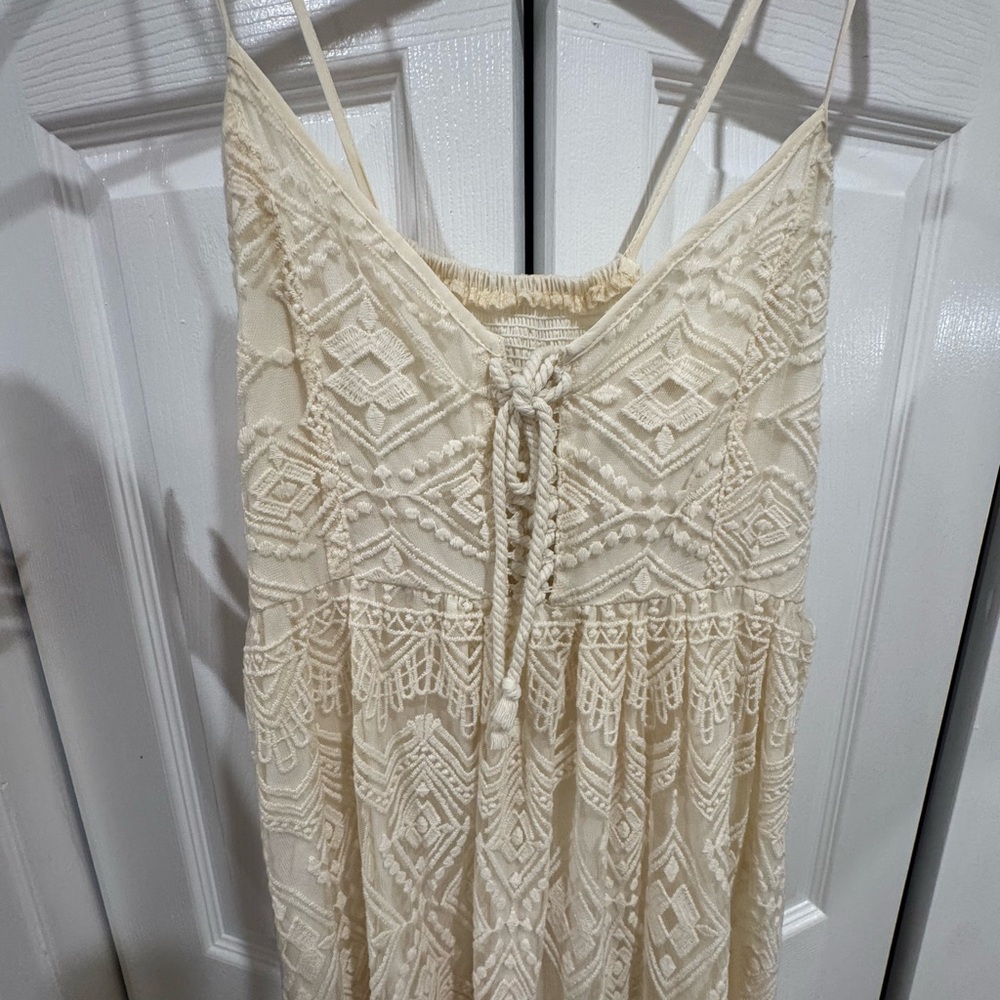 Jen’s Pirate Booty Cream Lace Dress